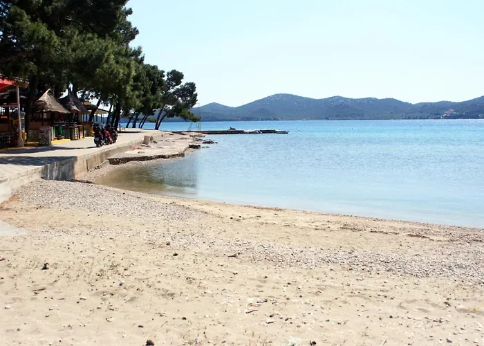 With Parking Space Biograd Na Moru, Biograd - 24357 דירה *